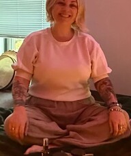 Book an Appointment with Lindsay Landeen for Events