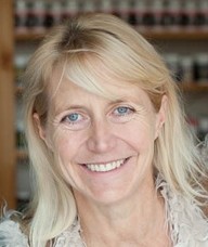 Book an Appointment with Elizabeth Sailer for Community Acupuncture