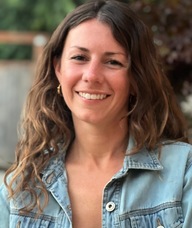 Book an Appointment with Mollie Henry for Community Acupuncture