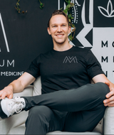 Book an Appointment with Dr. Justin Jelen at SW Portland - Momentum Chiropractic + Sports Medicine