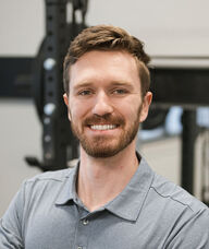 Book an Appointment with Dr. Taelor Davis for Chiropractic Care