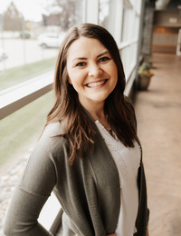 Dr. Emily Acosta D.C.