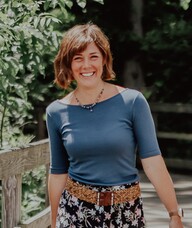 Book an Appointment with Michelle Helsel for Chiropractic