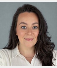 Book an Appointment with Samantha Michalski for Chiropractic