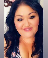 Book an Appointment with Gloria Bustamante for Nail Salon