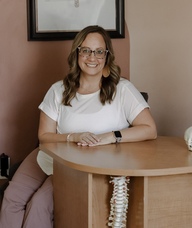 Book an Appointment with Dr. Leslie Gearhart for Chiropractic