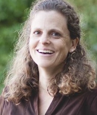 Book an Appointment with Elizabeth Welch for Chiropractic