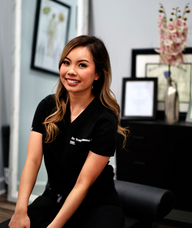 Book an Appointment with Tracy Kwong for Chiropractic